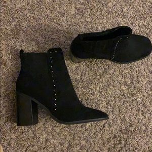Black forever 21 heels/boots